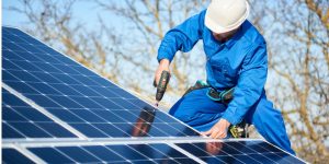 Installation Maintenance Panneaux Solaires Photovoltaïques à Suzay